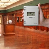 HOBO LCD - Temperature/Relative Humidity (RH) Data Logger - U14-001