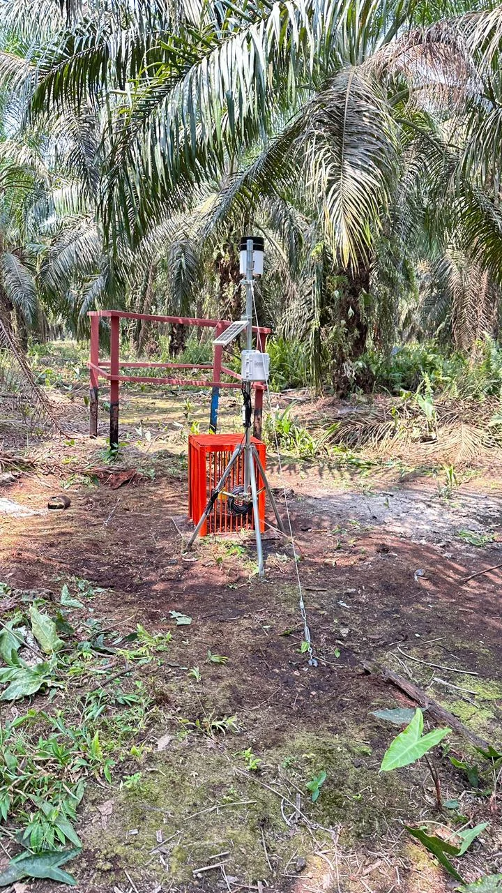 Dokumentasi Instalasi Weather Station AWLR Taharica di Blok C15, PT Rim Capital, Sampit